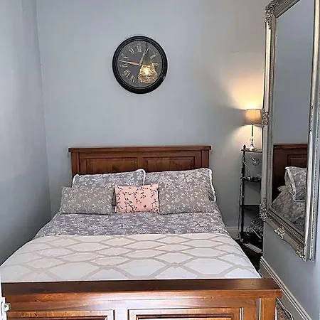 Stone Bed & Breakfast