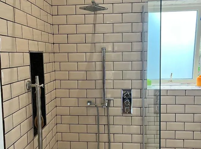 Stone Nocleg ze śniadaniem